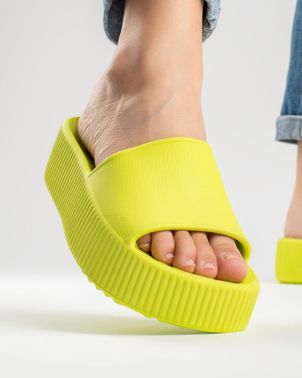 Lime Pillow Chinelo Slide Tamanco Feminino