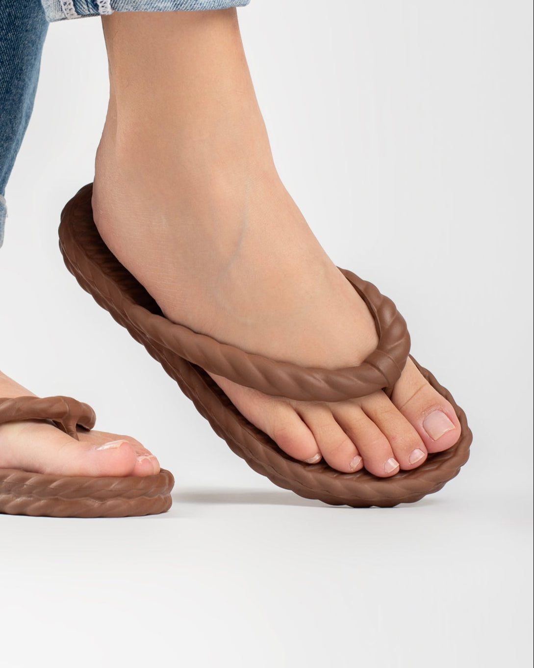 Brown Braid Chinelo Feminino