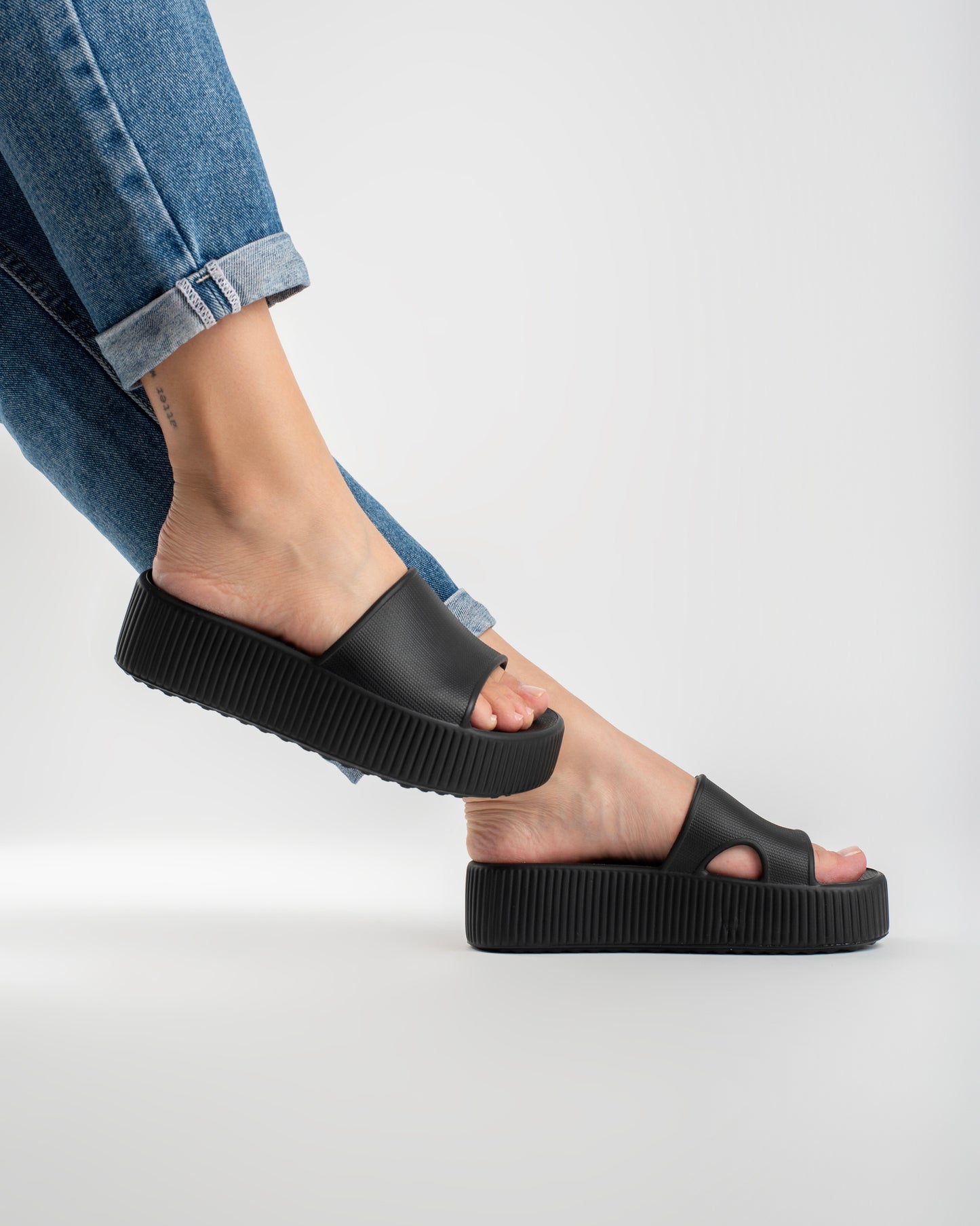 Black Pillow Chinelo Slide Tamanco Feminino