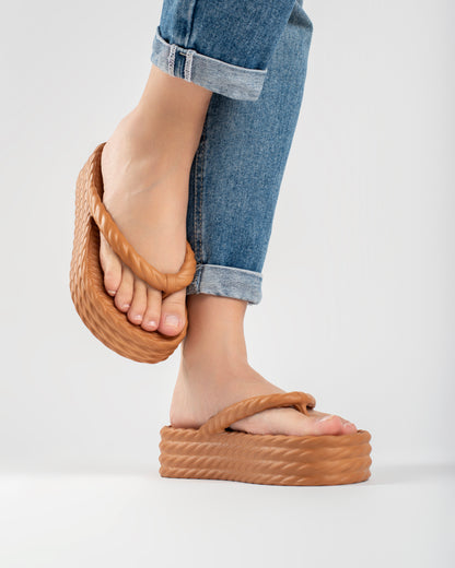 Caramel Four Braid Sandália Plataforma Feminino
