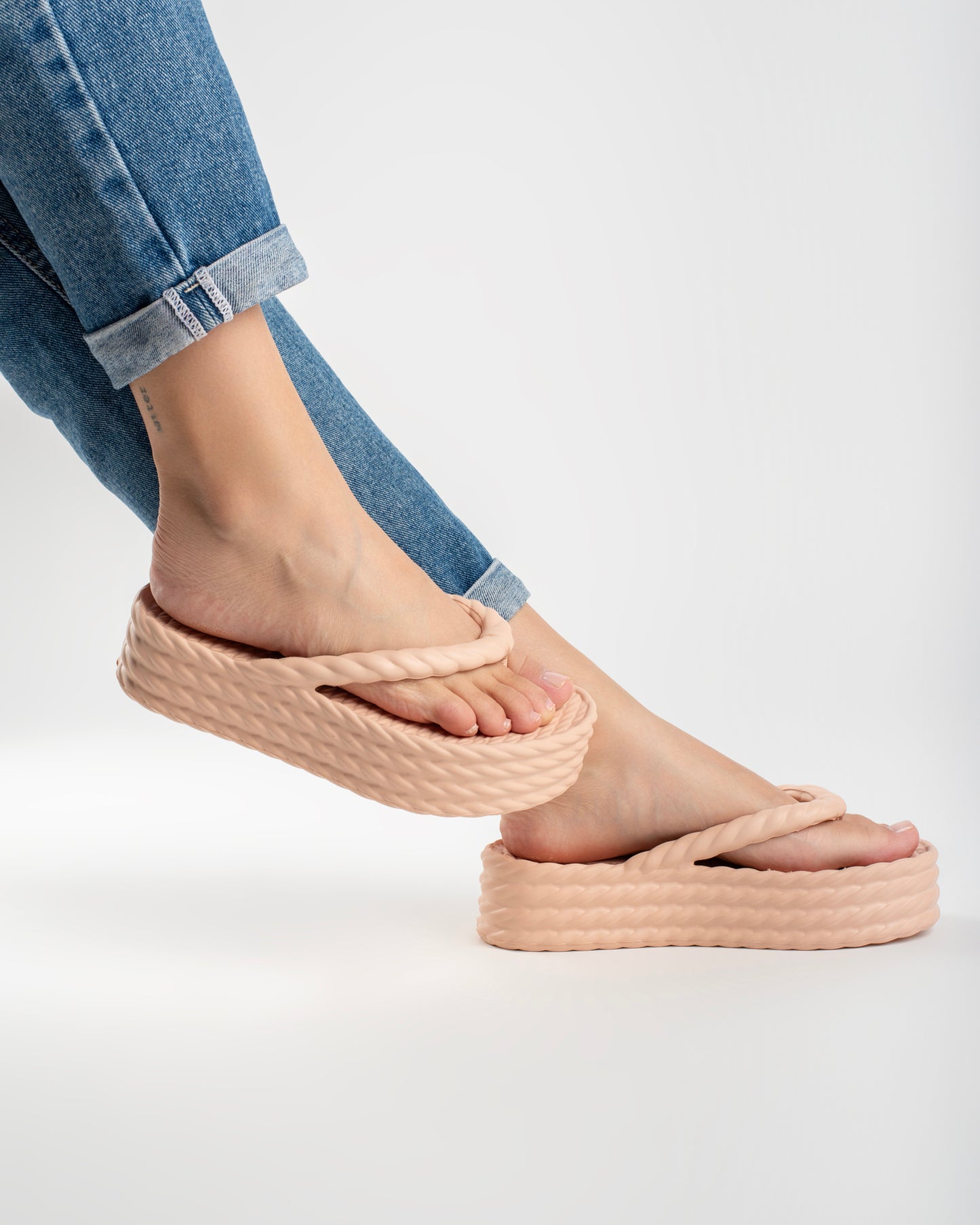 Cream Four Braid Sandália Plataforma Feminino