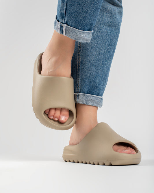 Beige Sky Chinelo Slide Feminino