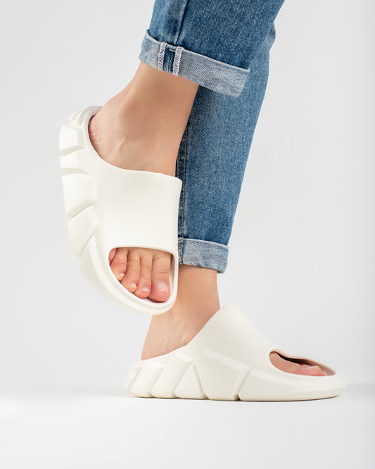 White Gravix Chinelo Slide Feminino