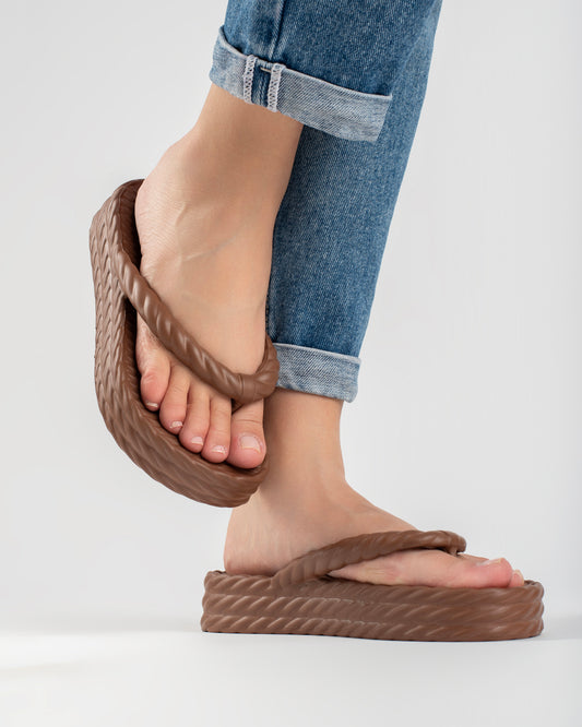 Brown Three Braid Sandália Plataforma Feminino